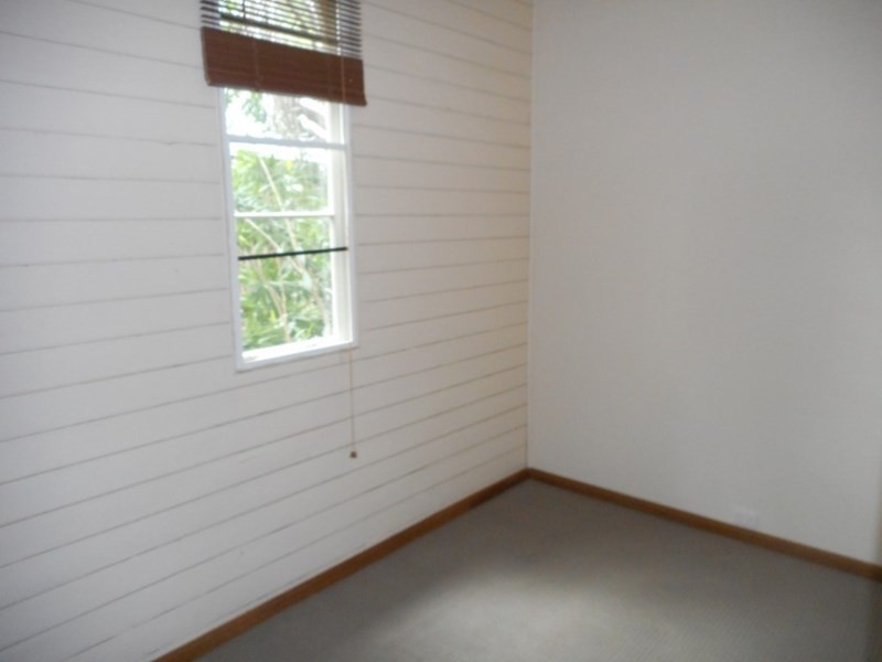 232 North Street Extended, The Range QLD 4700