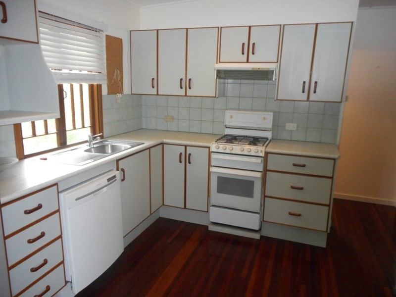 232 North Street Extended, The Range QLD 4700