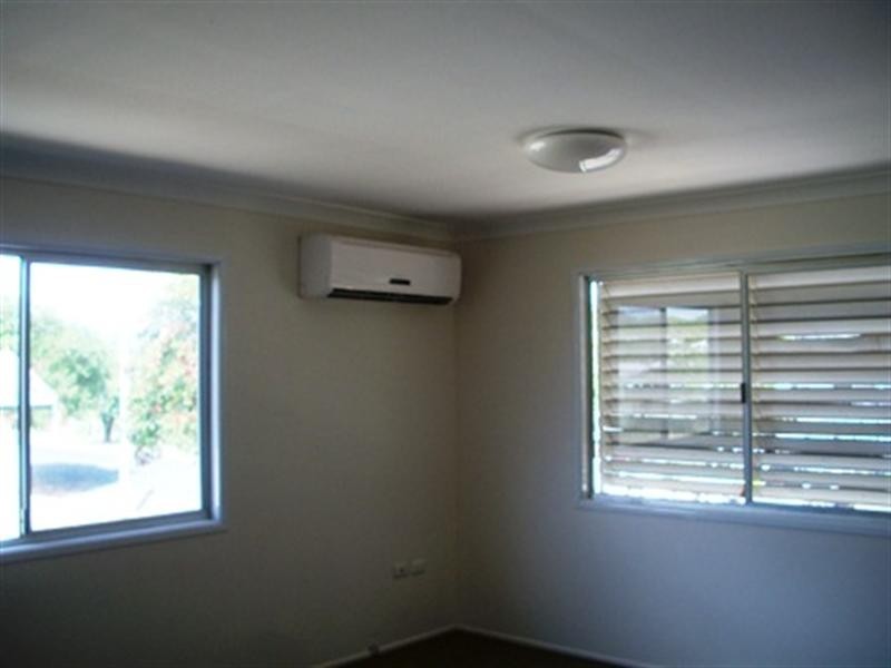 92 Berserker Street, Berserker QLD 4701