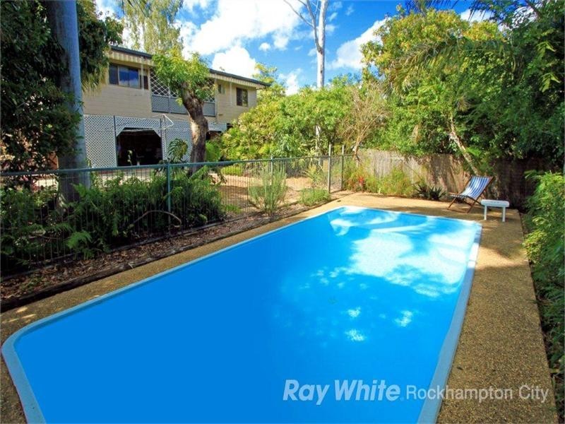 8 Kennedy Street, The Range QLD 4700