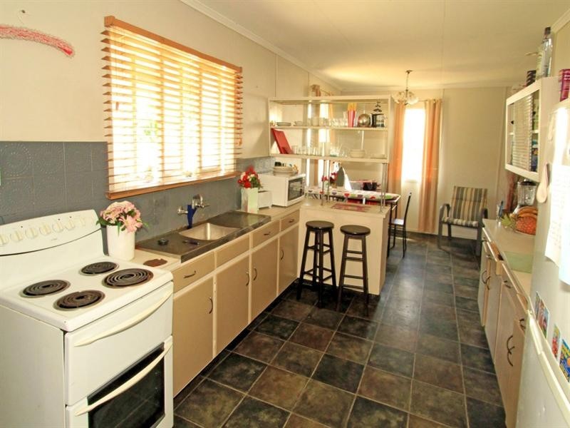 409 Dean Street, Frenchville QLD 4701