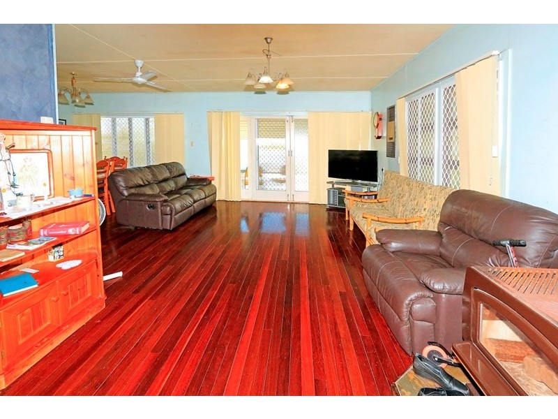 22 Wakefield Street, The Range QLD 4700