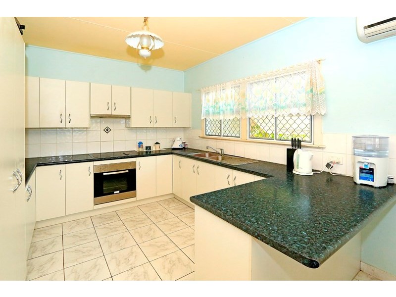 22 Wakefield Street, The Range QLD 4700