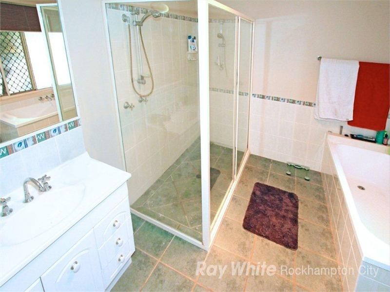 30 Mark Acton Close, Rockyview QLD 4701