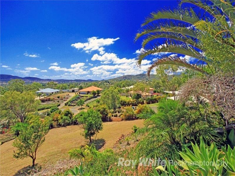 30 Mark Acton Close, Rockyview QLD 4701