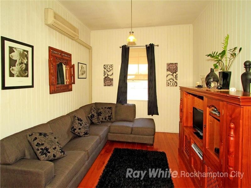 37 Jessie Street, The Range QLD 4700