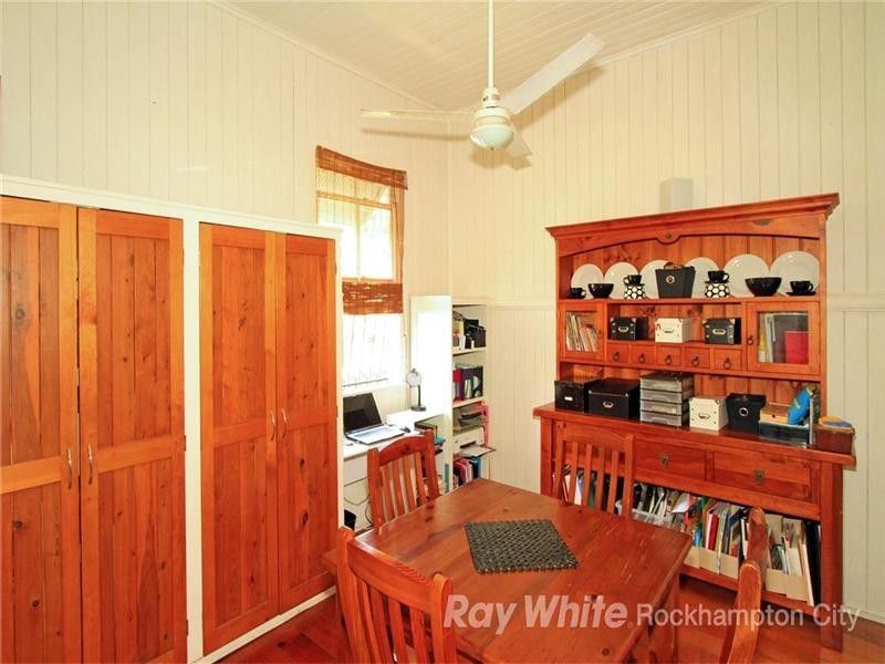 37 Jessie Street, The Range QLD 4700