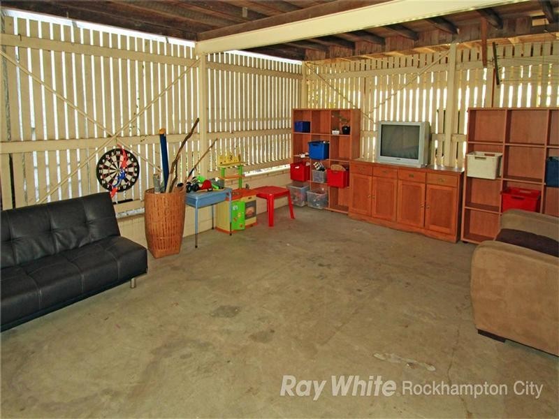 37 Jessie Street, The Range QLD 4700