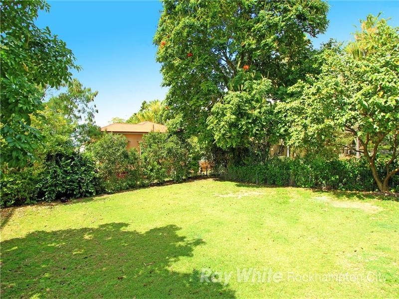 37 Jessie Street, The Range QLD 4700