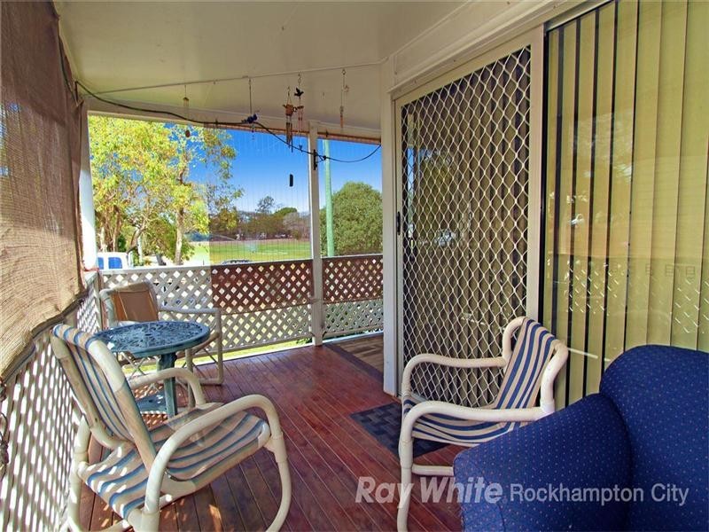 3 Miles Street, Berserker QLD 4701