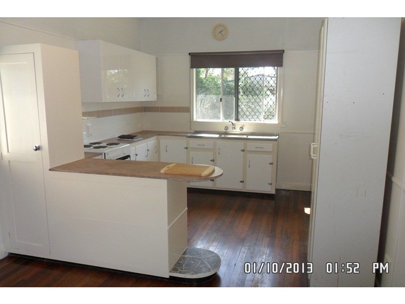 174 Main Street, Park Avenue QLD 4701