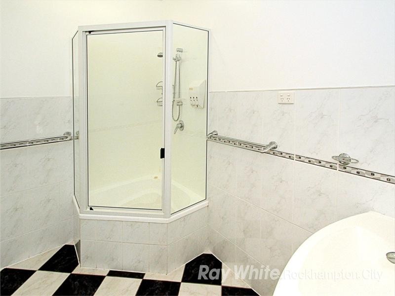 422 Dean Street, Frenchville QLD 4701