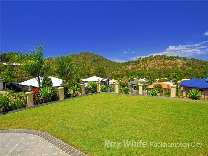 5 Greenwood Close, Frenchville QLD 4701