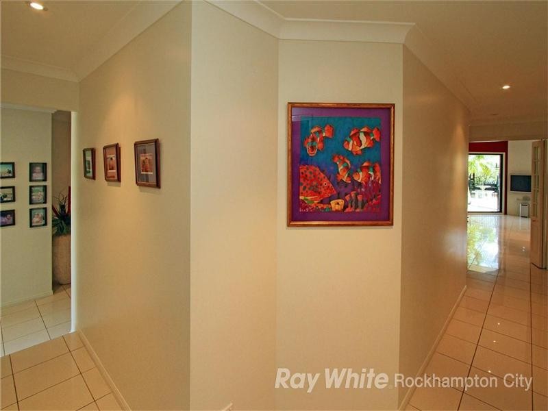 5 Greenwood Close, Frenchville QLD 4701