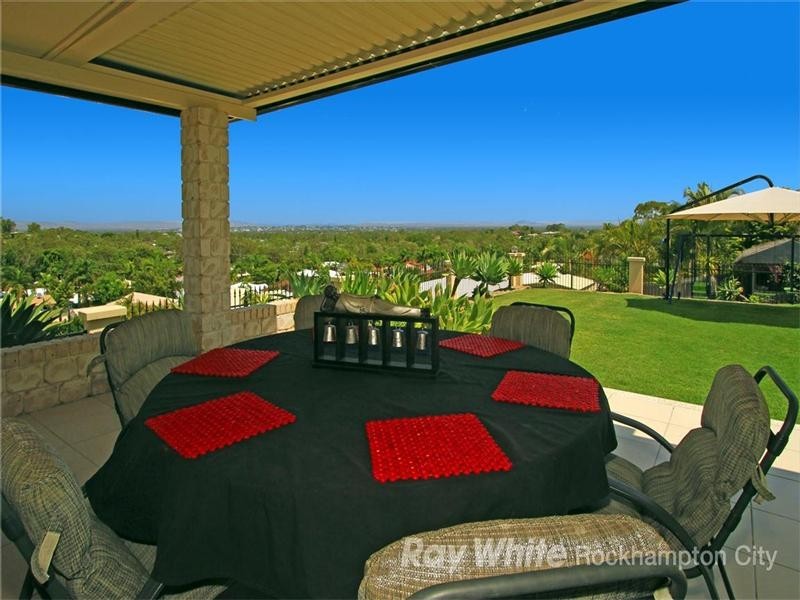 5 Greenwood Close, Frenchville QLD 4701