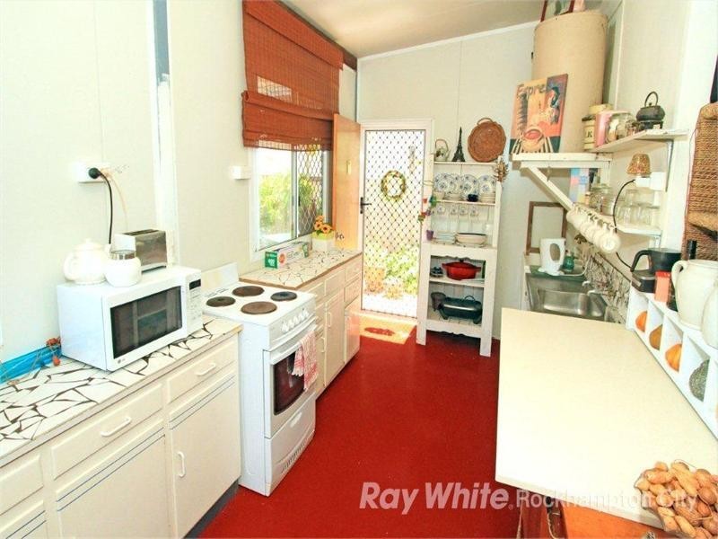 98 Upper Dawson Road, Allenstown QLD 4700