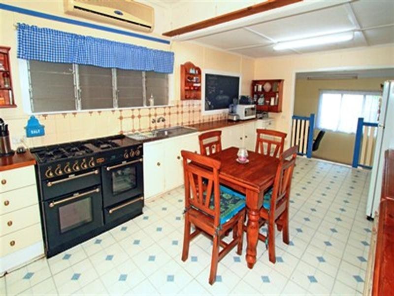 114 Haynes Street, Kawana QLD 4701