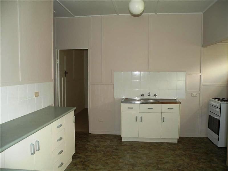 149 High Street, Berserker QLD 4701