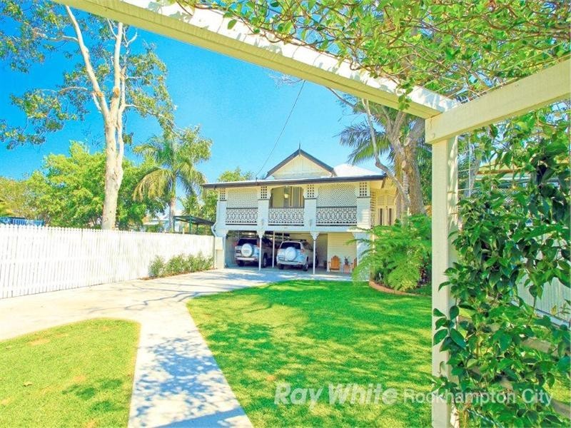 261 William Street, The Range QLD 4700