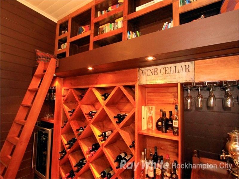 261 William Street, The Range QLD 4700