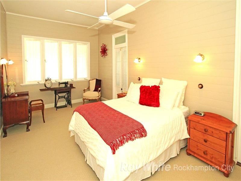 261 William Street, The Range QLD 4700