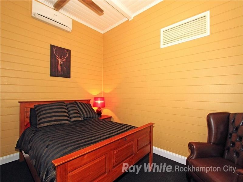 261 William Street, The Range QLD 4700