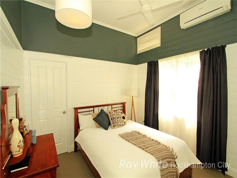 261 William Street, The Range QLD 4700