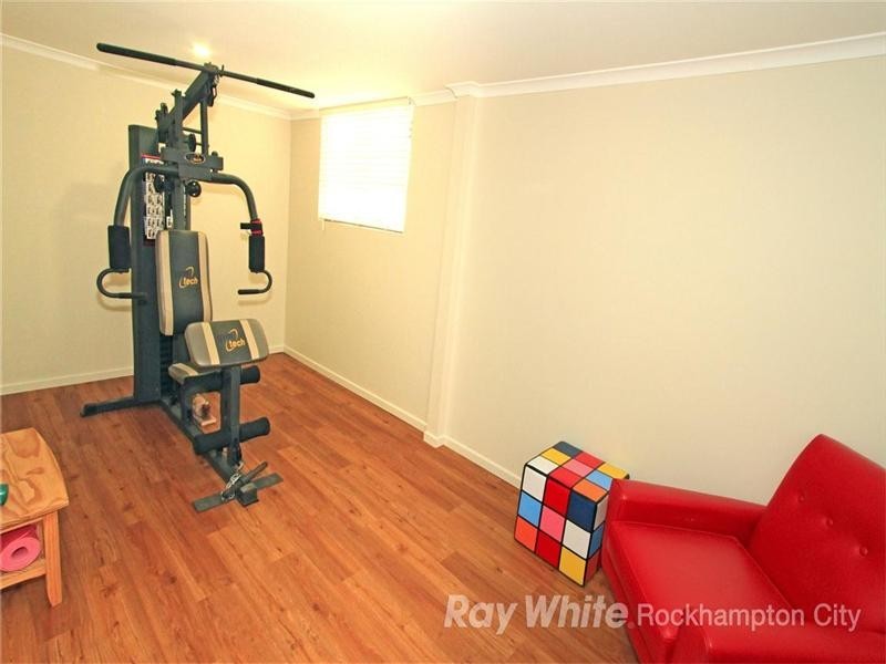 261 William Street, The Range QLD 4700