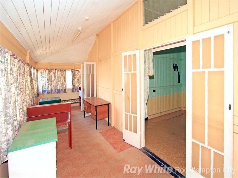 11 Canning Street, The Range QLD 4700