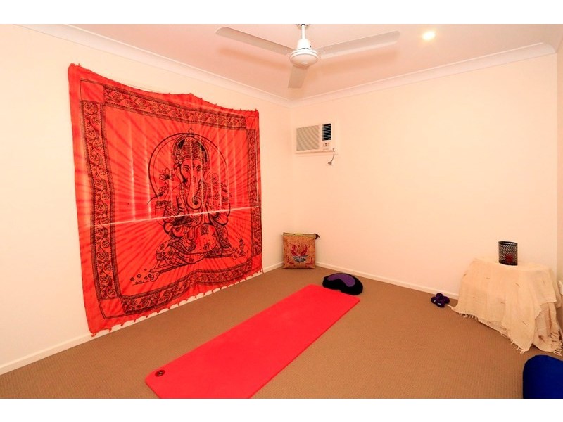 42 Joseph Street, Gracemere QLD 4702