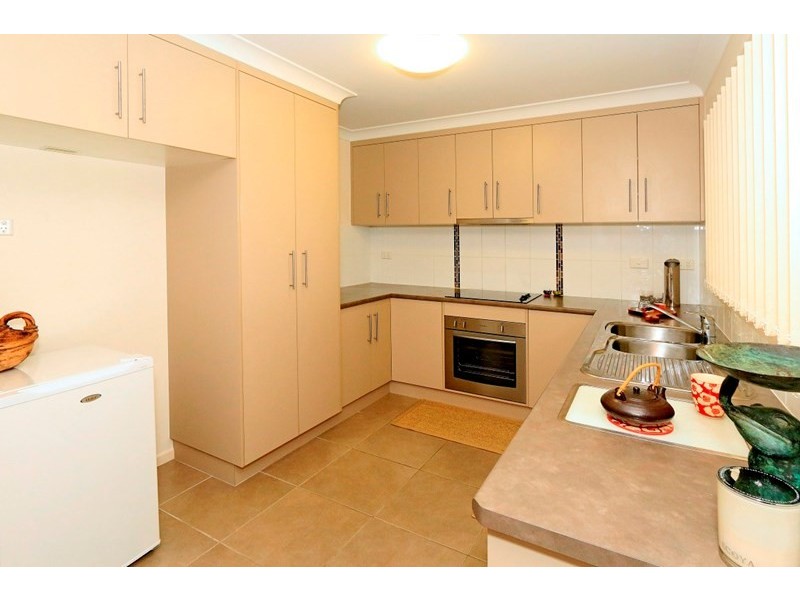 42 Joseph Street, Gracemere QLD 4702