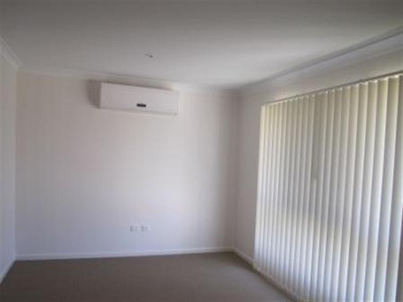 12 Kerrie Meares, Gracemere QLD 4702