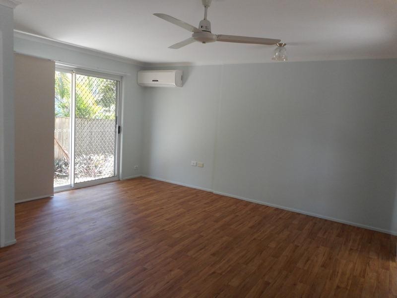 2/374 Limpus Street, Frenchville QLD 4701