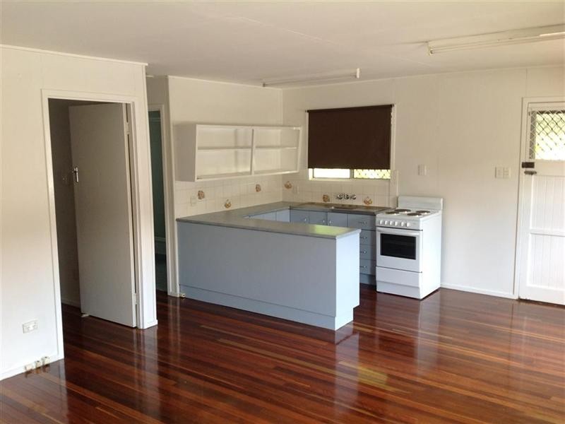 1 and 2/451 Crane Avenue, Kawana QLD 4701