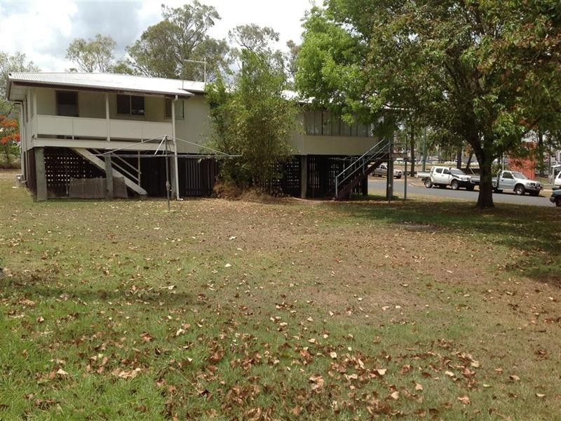 1 and 2/451 Crane Avenue, Kawana QLD 4701