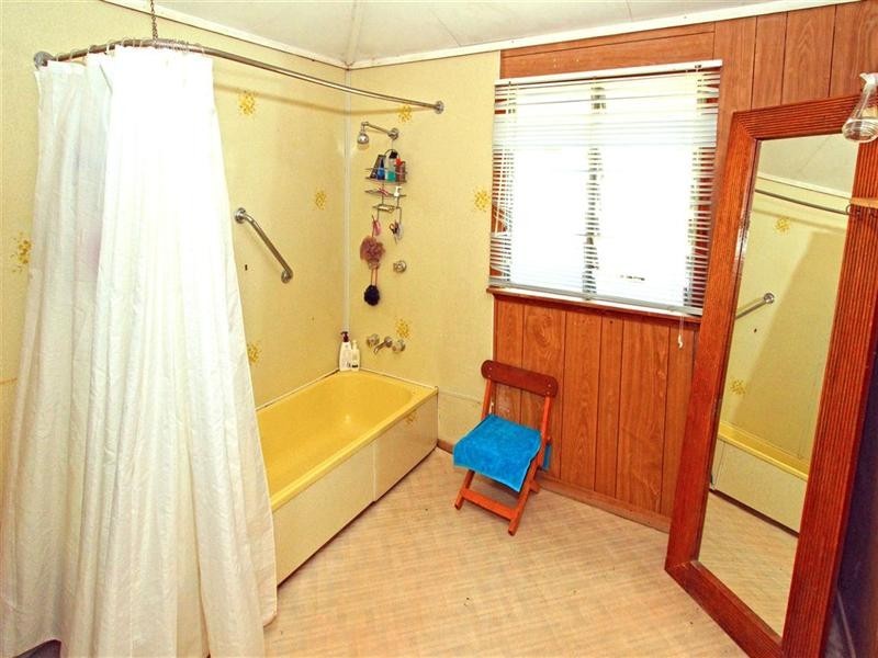 7 Werner Street, Park Avenue QLD 4701