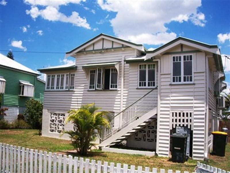 19a Main Street, Park Avenue QLD 4701