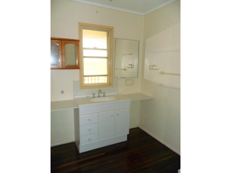 12 Oleandor Avenue, Bouldercombe QLD 4702