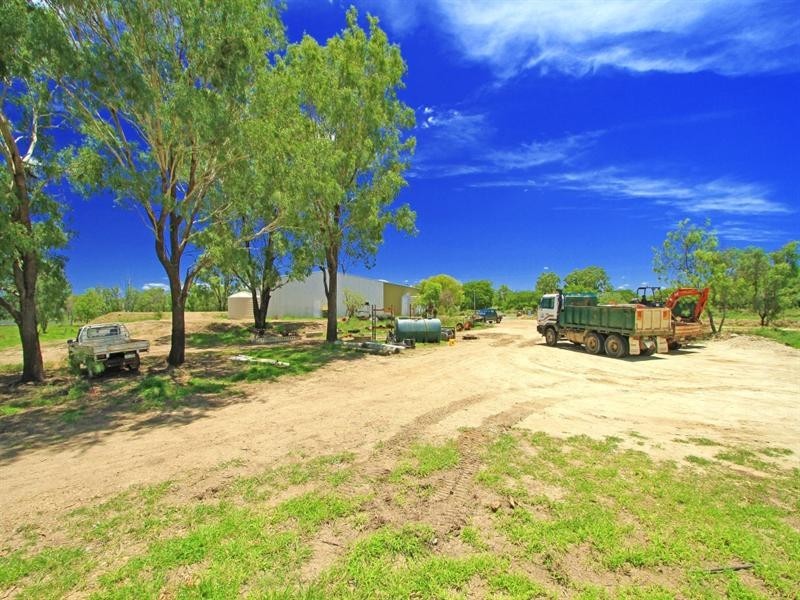290 Six Mile Road, Pink Lily QLD 4702