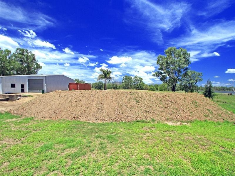 290 Six Mile Road, Pink Lily QLD 4702