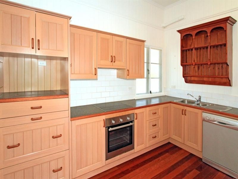 246 Agnes Street, The Range QLD 4700