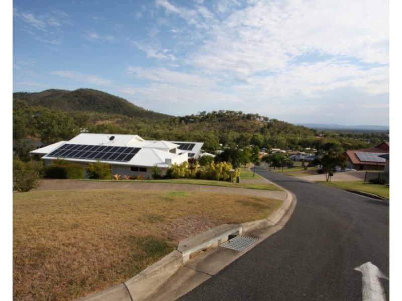 17a Greenwood Close, Frenchville QLD 4701