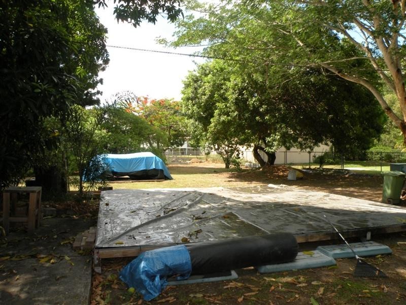 38 Thomasson Street, Park Avenue QLD 4701