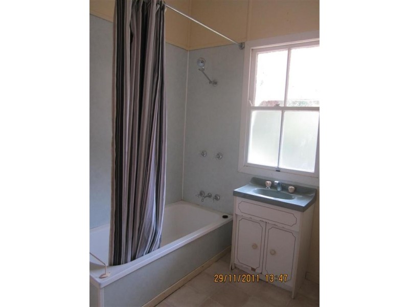 10 Mary Street, The Range QLD 4700