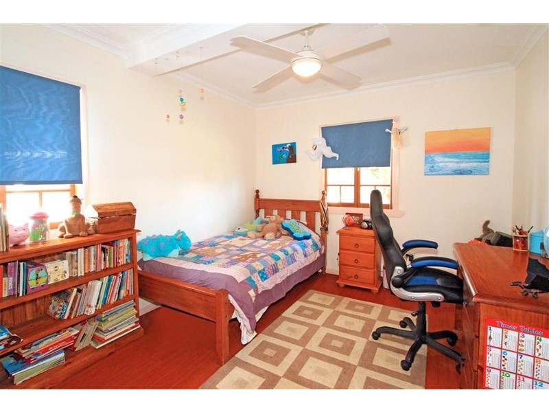 63 Larnach Street, Allenstown QLD 4700