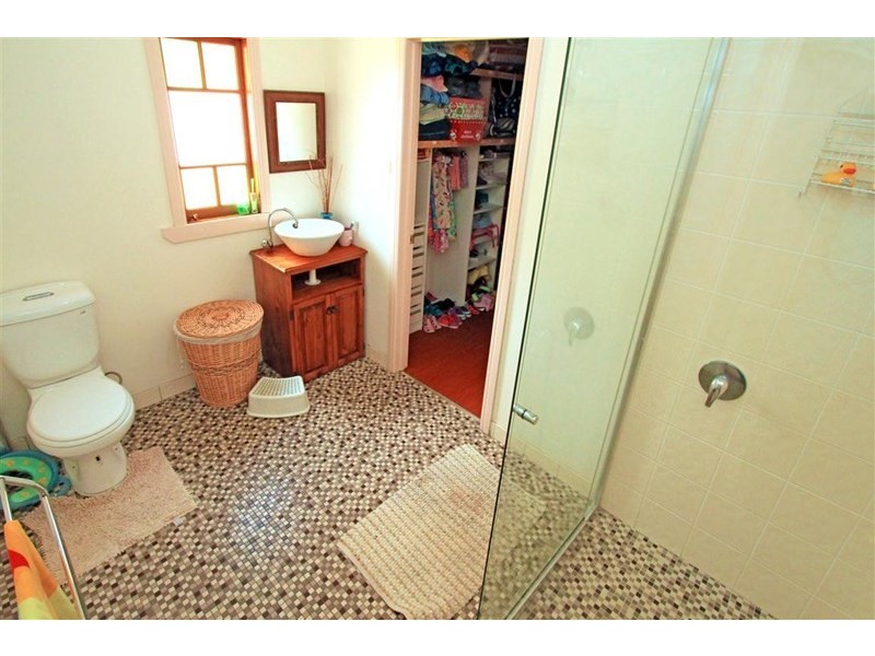 63 Larnach Street, Allenstown QLD 4700