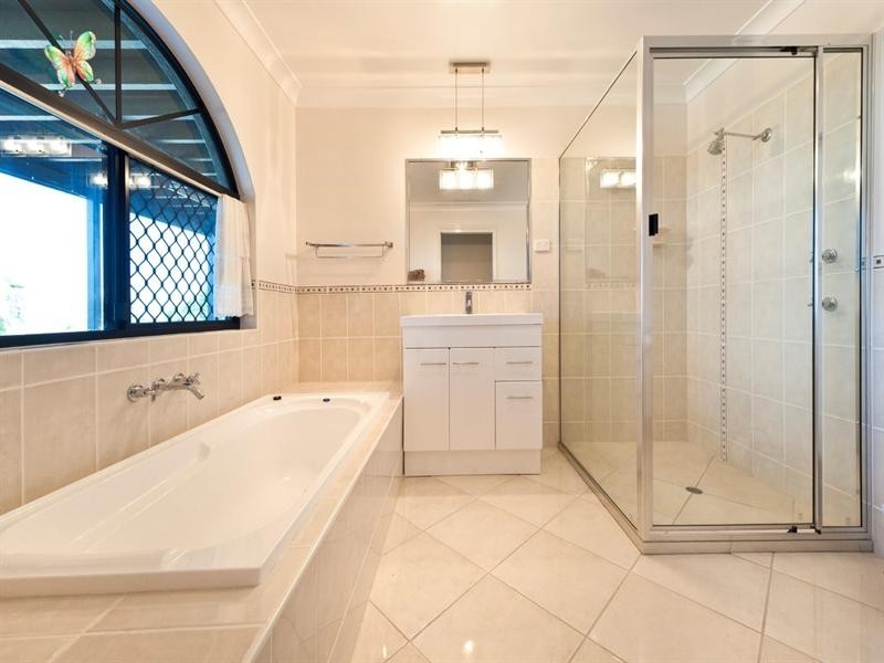 8 Murlay Avenue, Frenchville QLD 4701