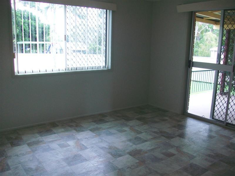 282 Bloxsom Street, Koongal QLD 4701
