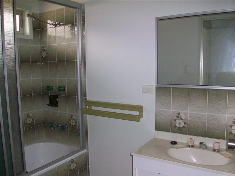 282 Bloxsom Street, Koongal QLD 4701