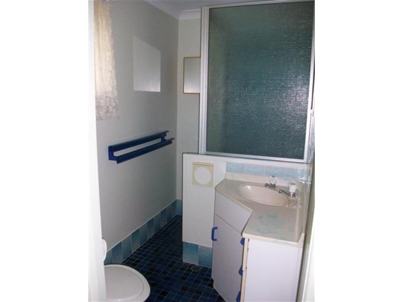 282 Bloxsom Street, Koongal QLD 4701
